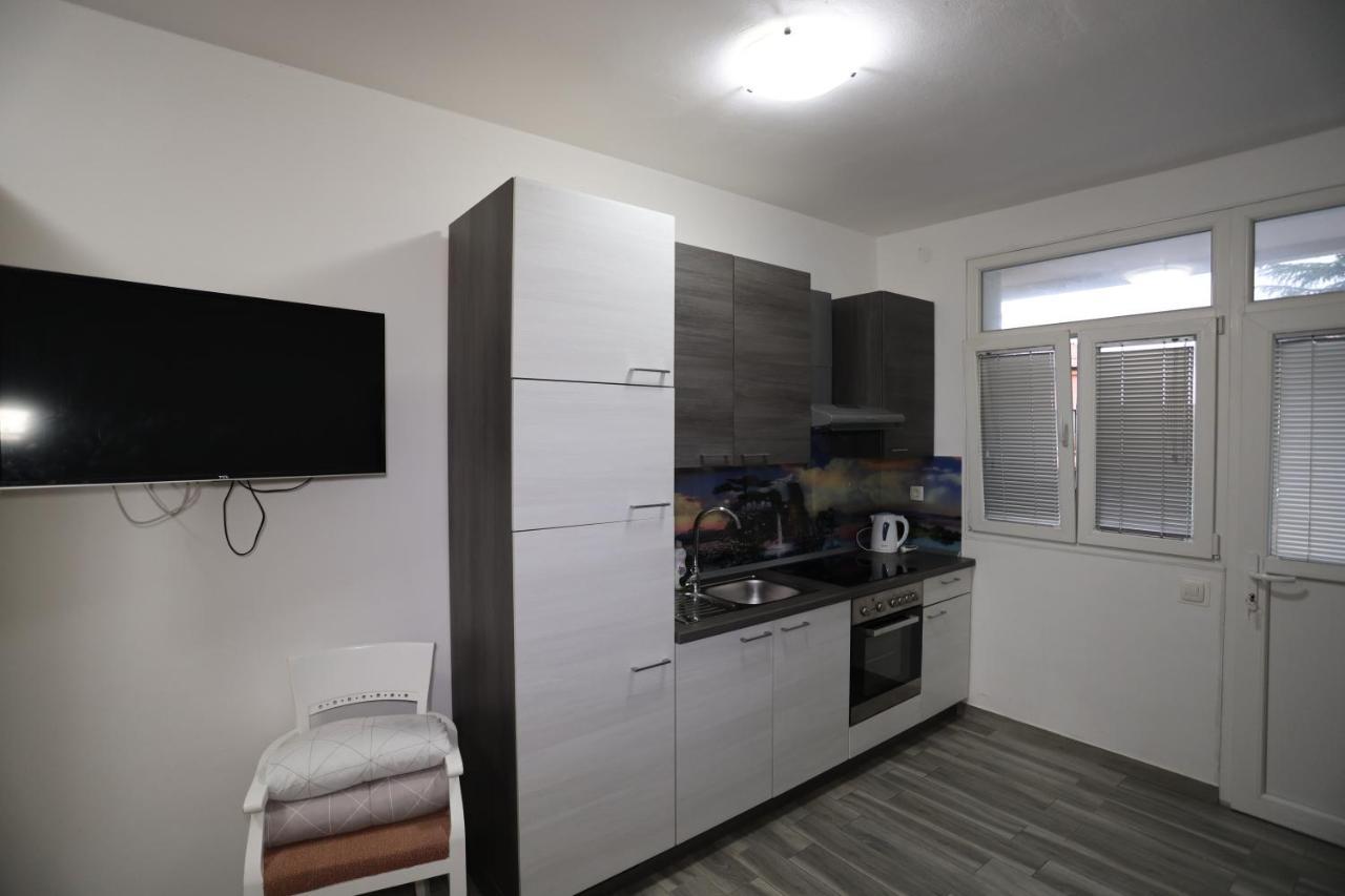 Apartment Cvjetna Rijeka Eksteriør bilde